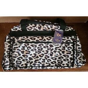 NGIL Canvas 23" inch Duffle/ Weekend/ Travel Bag (Cheetah Print)
